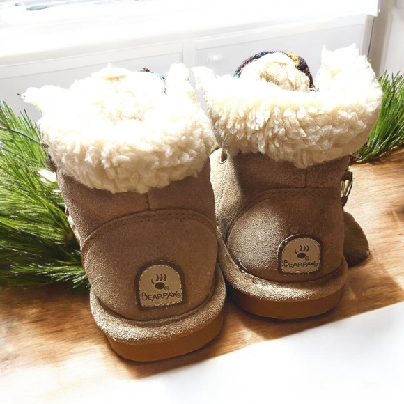 Bearpaw suede snow boots - Picture 6 of 9